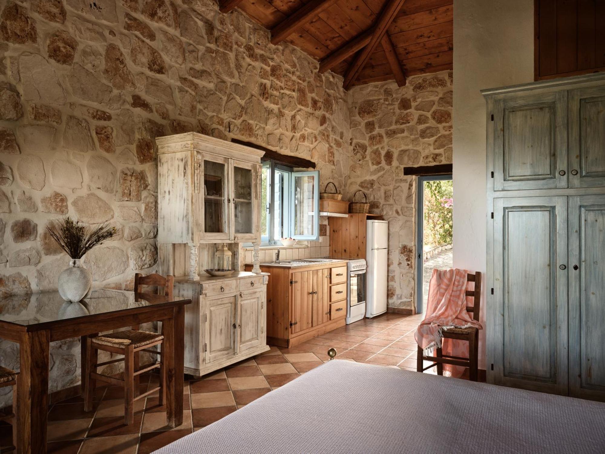 Strofilia Stone Residences Volímai エクステリア 写真